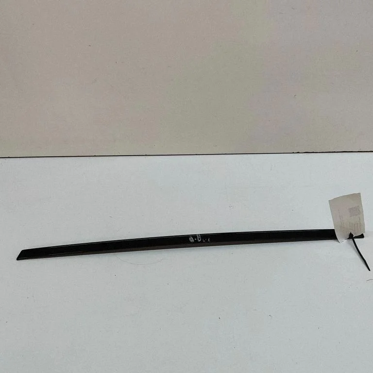 Aizmugurējo durvju stikla apdare HK8325860AB