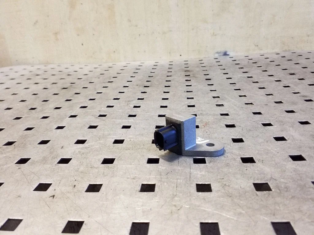 Drošības spilvenu trieciena sensors