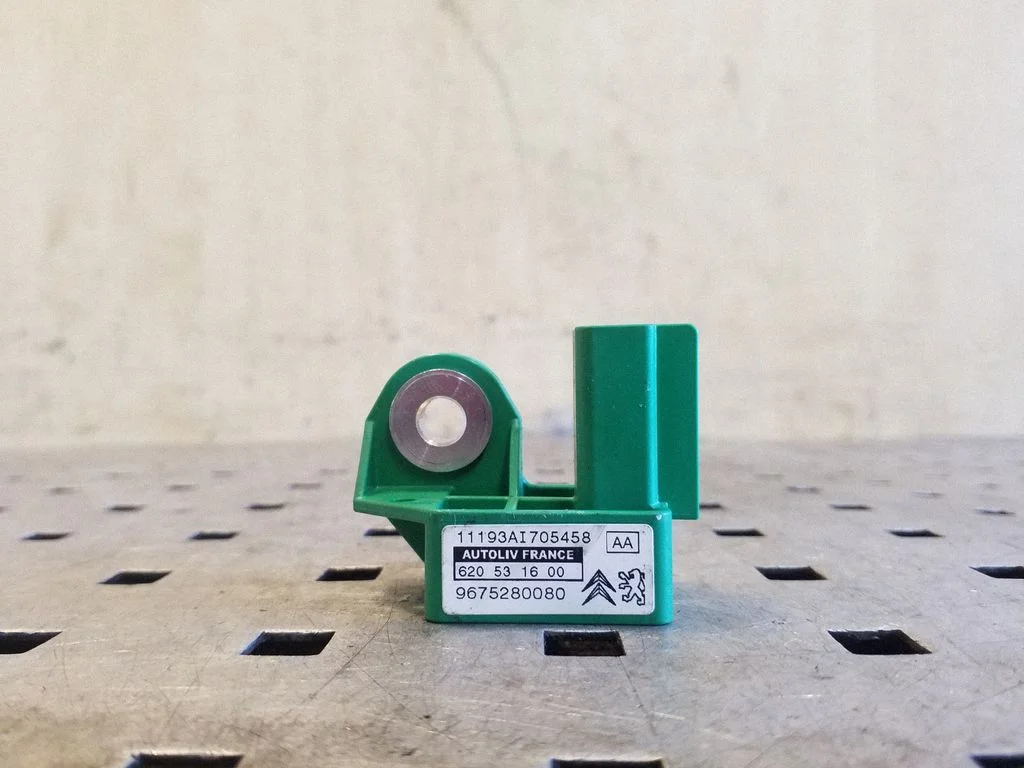 Drošības spilvenu trieciena sensors 9675280080