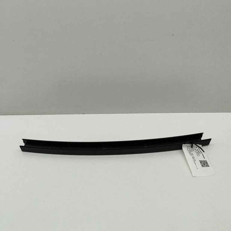 Tagaukse klaasi liist 7465141