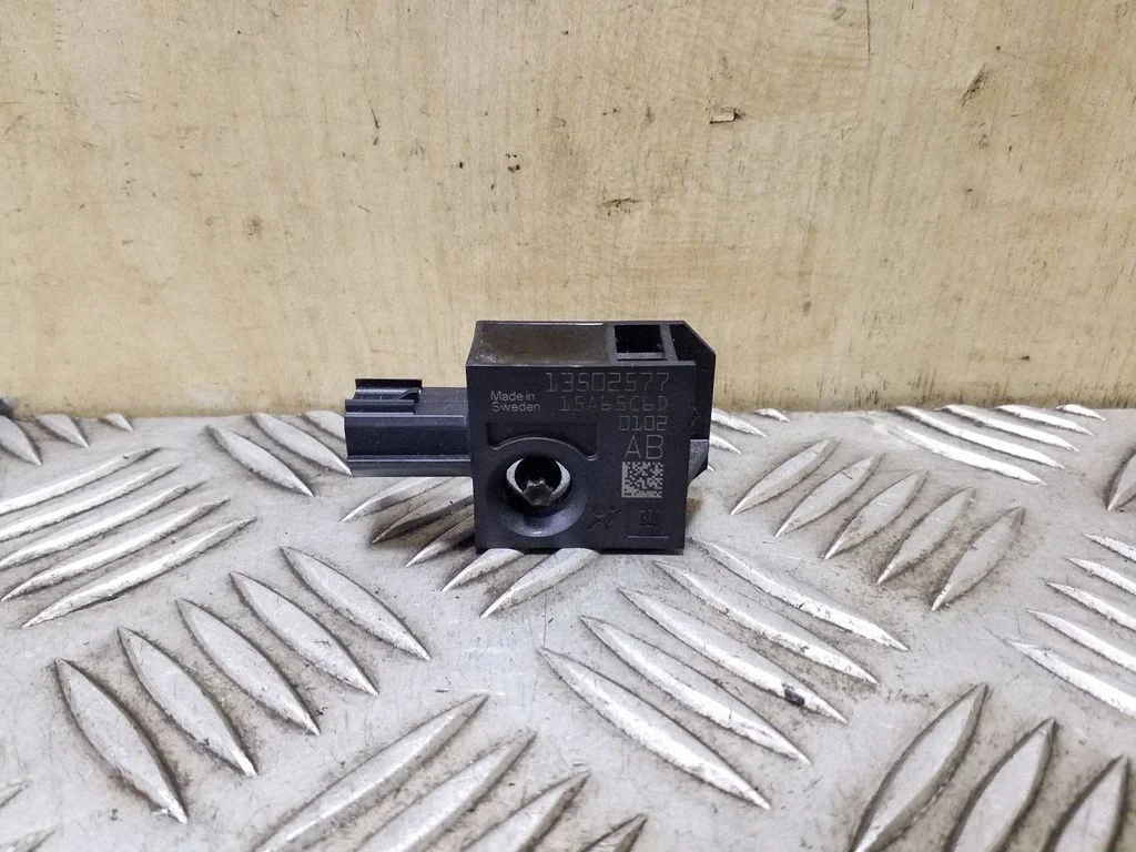 Drošības spilvenu trieciena sensors 13502577