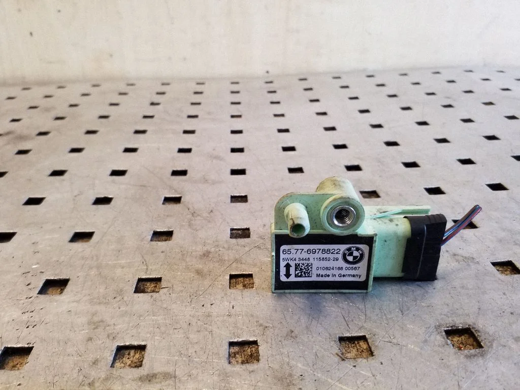 Airbag deployment crash/impact sensor 65776978822