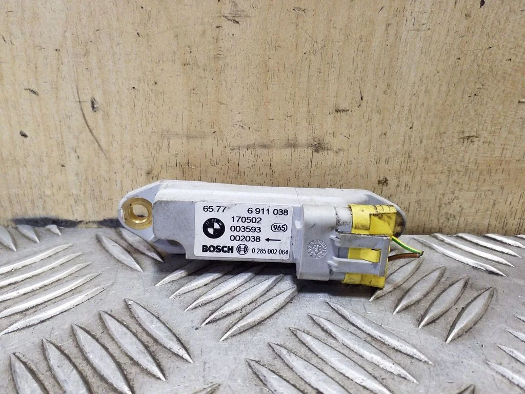 Airbag deployment crash/impact sensor 65776911038