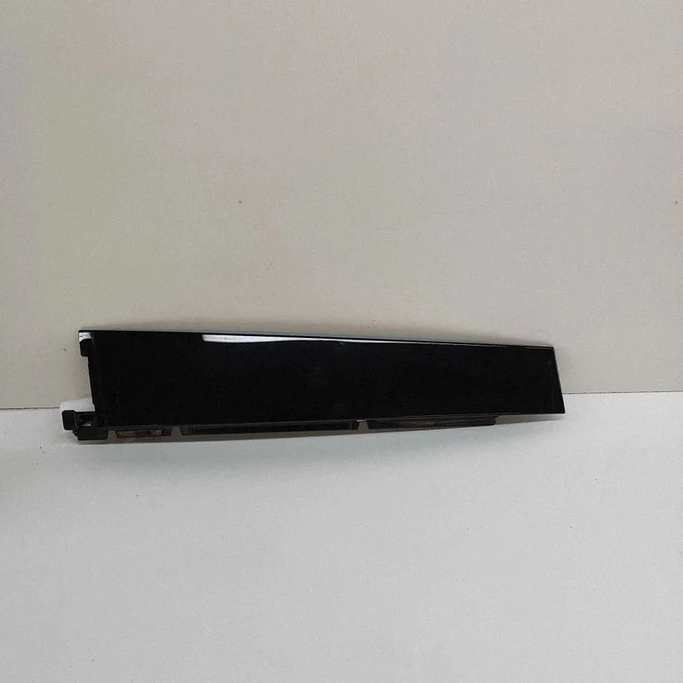 Listwa szyby drzwi tylnych LJ6BS254A41