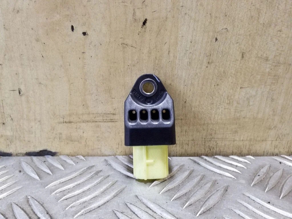 Airbag deployment crash/impact sensor 8983175010