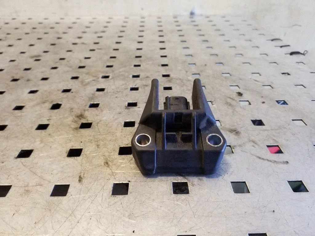 Airbag deployment crash/impact sensor 8917345050