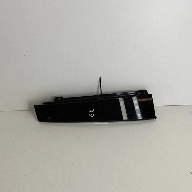 Listwa szyby drzwi tylnych 31448393