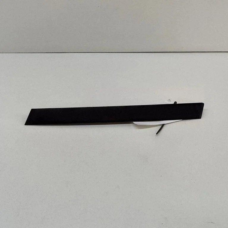 Rear door glass trim molding – BMW 3 Series G20 G21 (2019-)