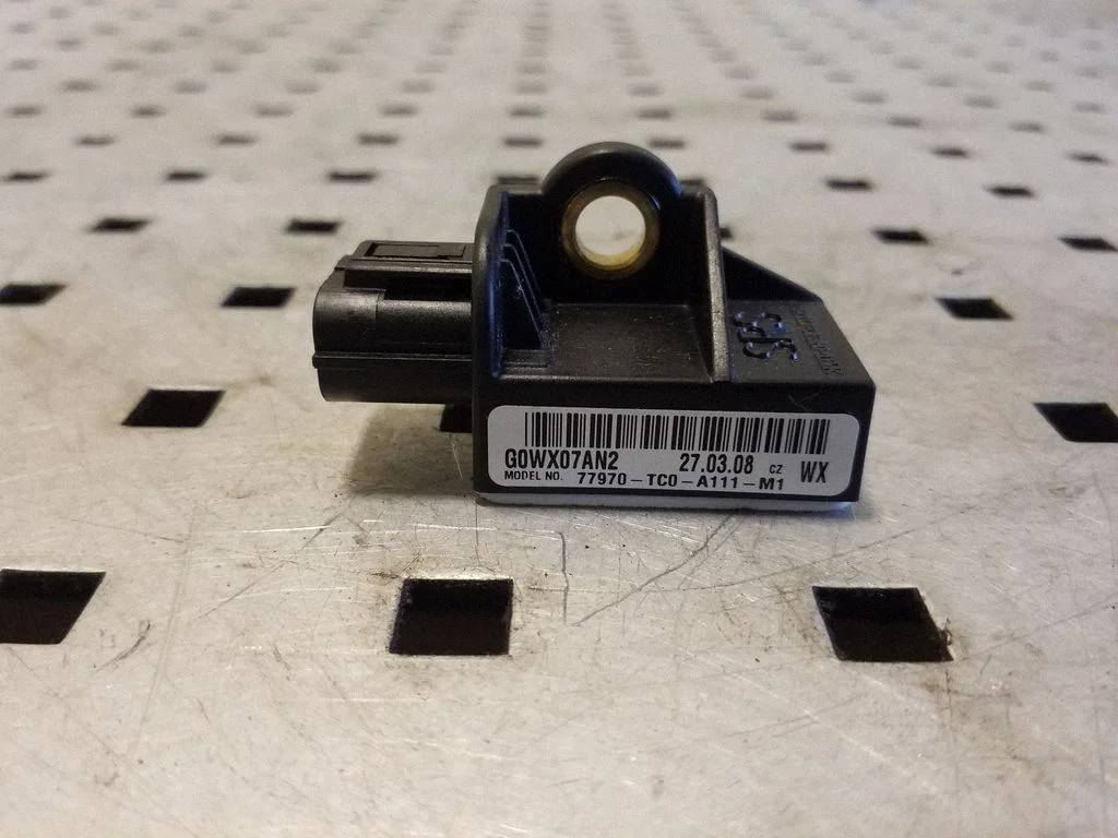Airbag deployment crash/impact sensor – Honda Accord (2008-2016)