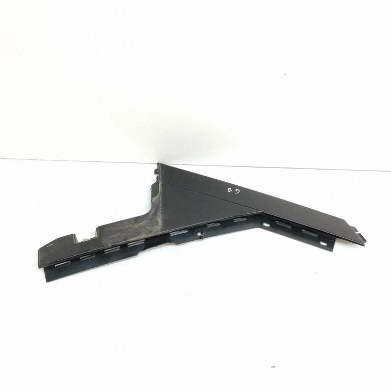 Tagaukse klaasi liist HK83254A42AC
