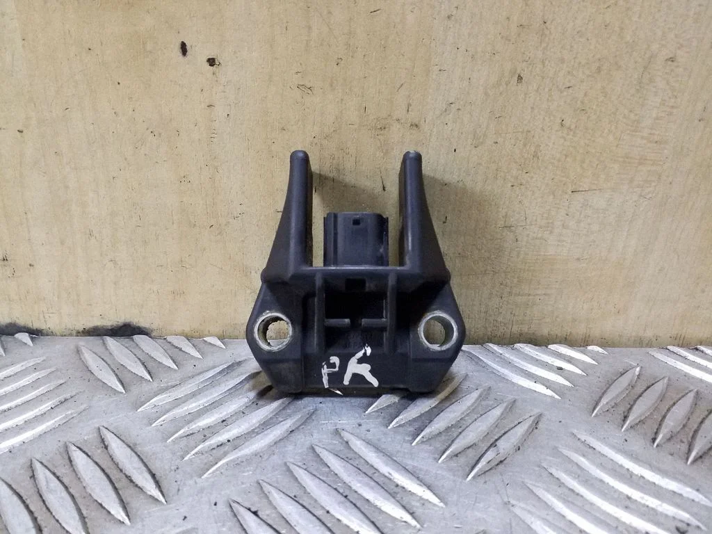 Drošības spilvenu trieciena sensors 8917345050