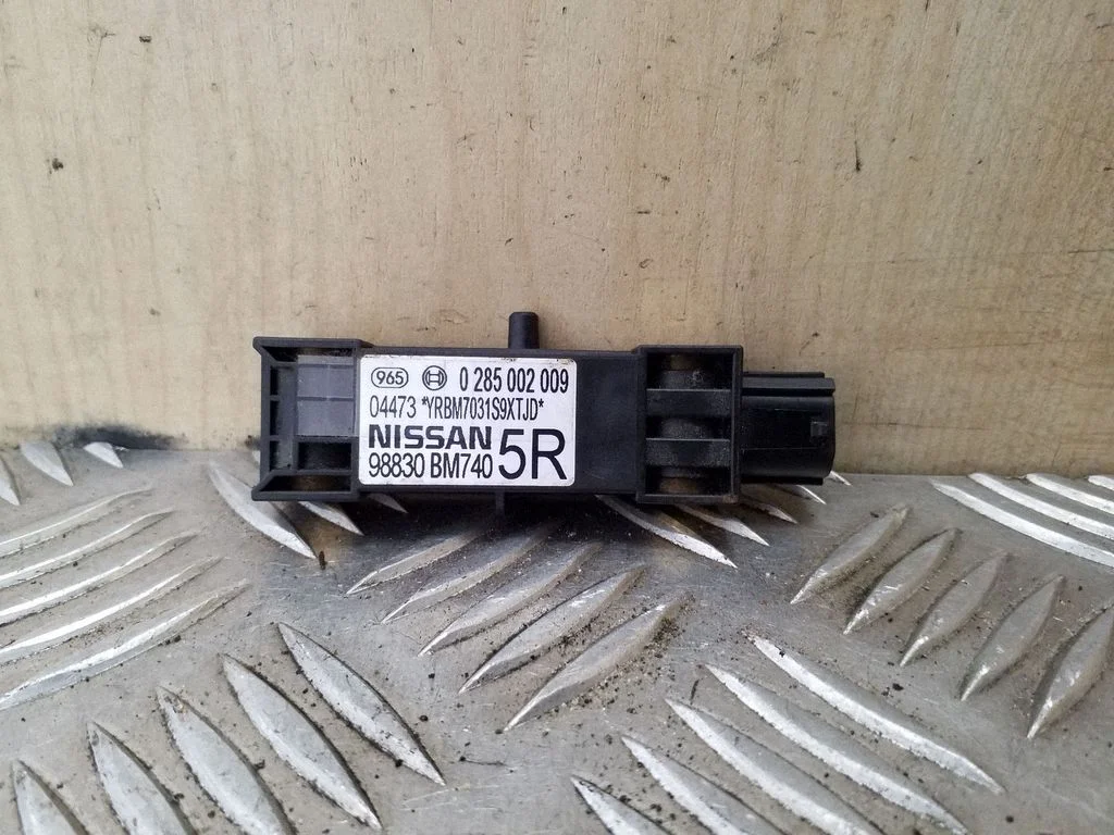 Drošības spilvenu trieciena sensors 0285002009