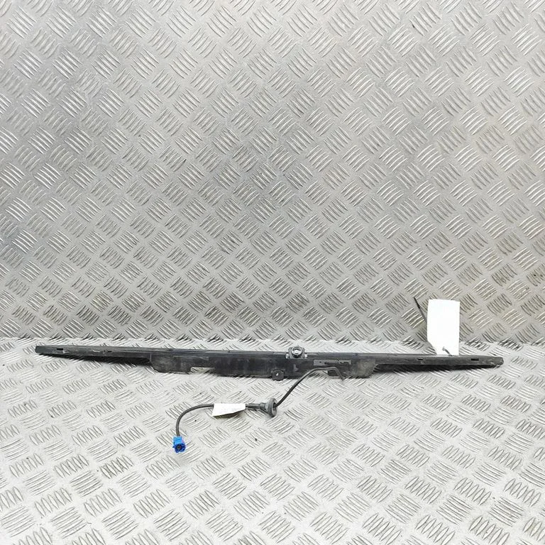 Trunk door license plate light bar 103537000E