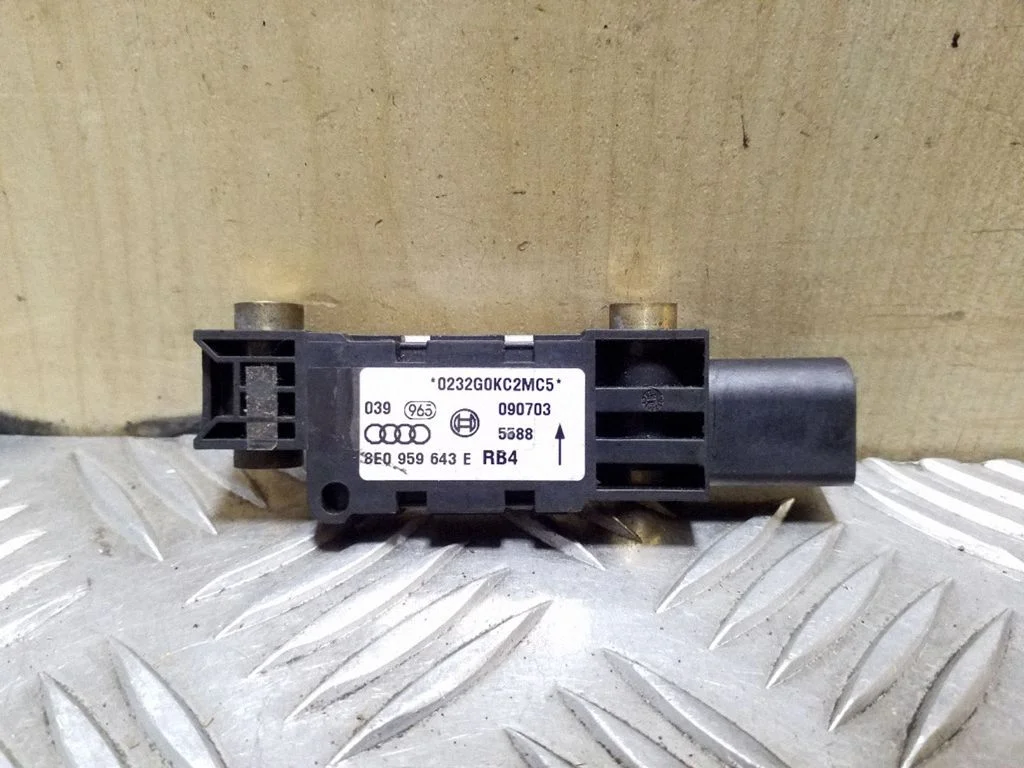 Airbag deployment crash/impact sensor 8E0959643E