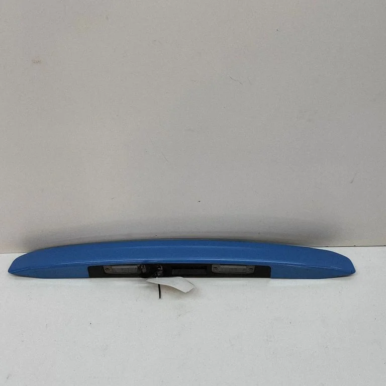 Trunk door license plate light bar 87311DD000