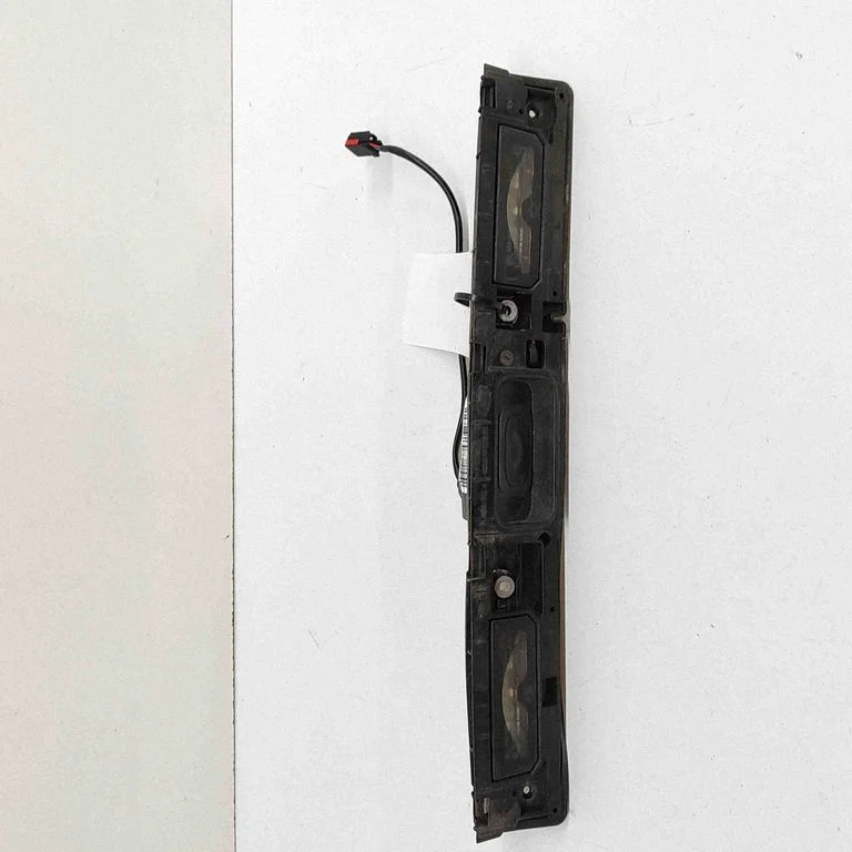 Trunk door license plate light bar CK52404C42AA