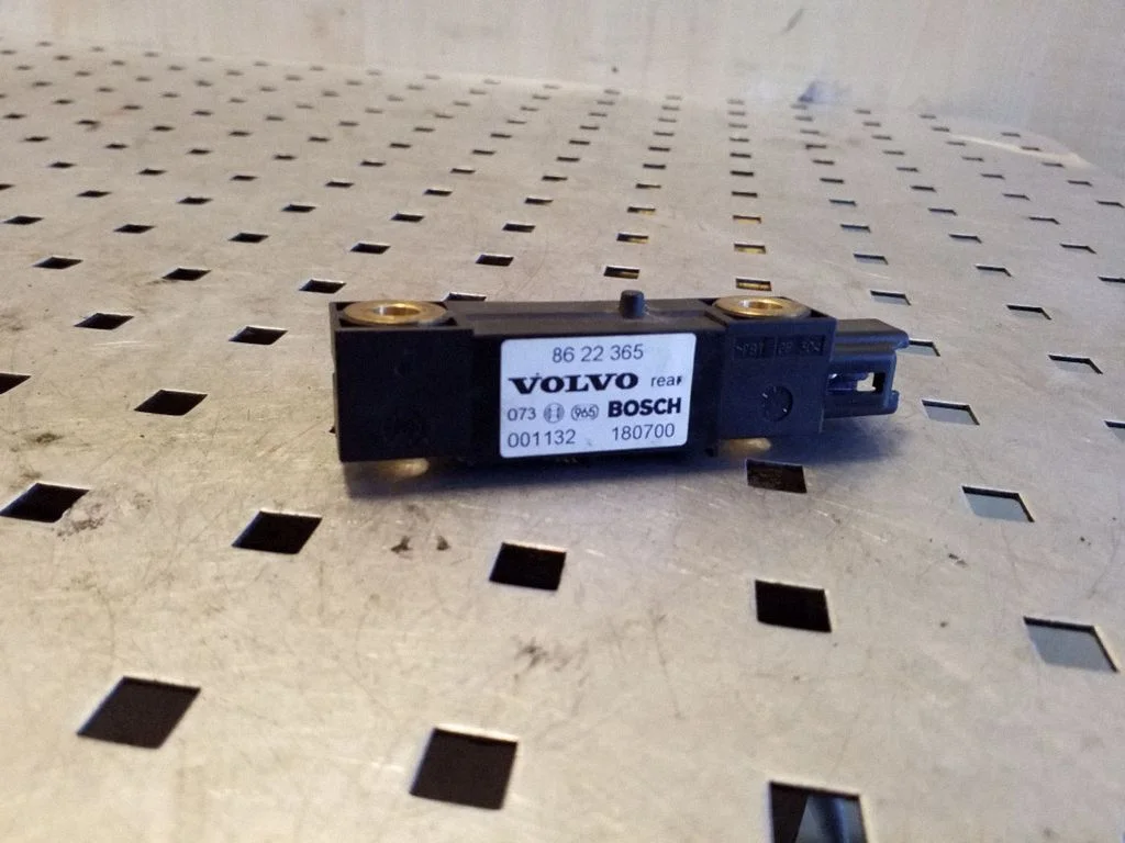 Drošības spilvenu trieciena sensors 8622365
