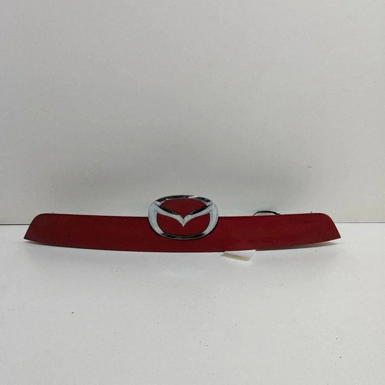 Aizmugurējā vāka numura zīmes apgaismojuma josla KD5350811