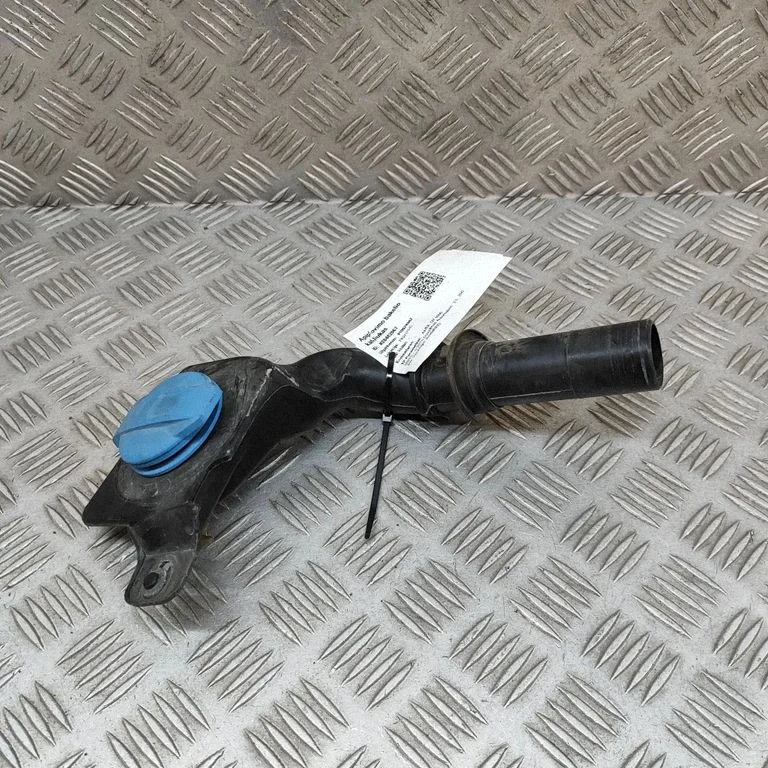 Window washer liquid tank fill tube – Audi Q7 4M (2015-)
