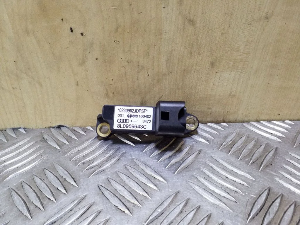 Airbag deployment crash/impact sensor 8L0959643C