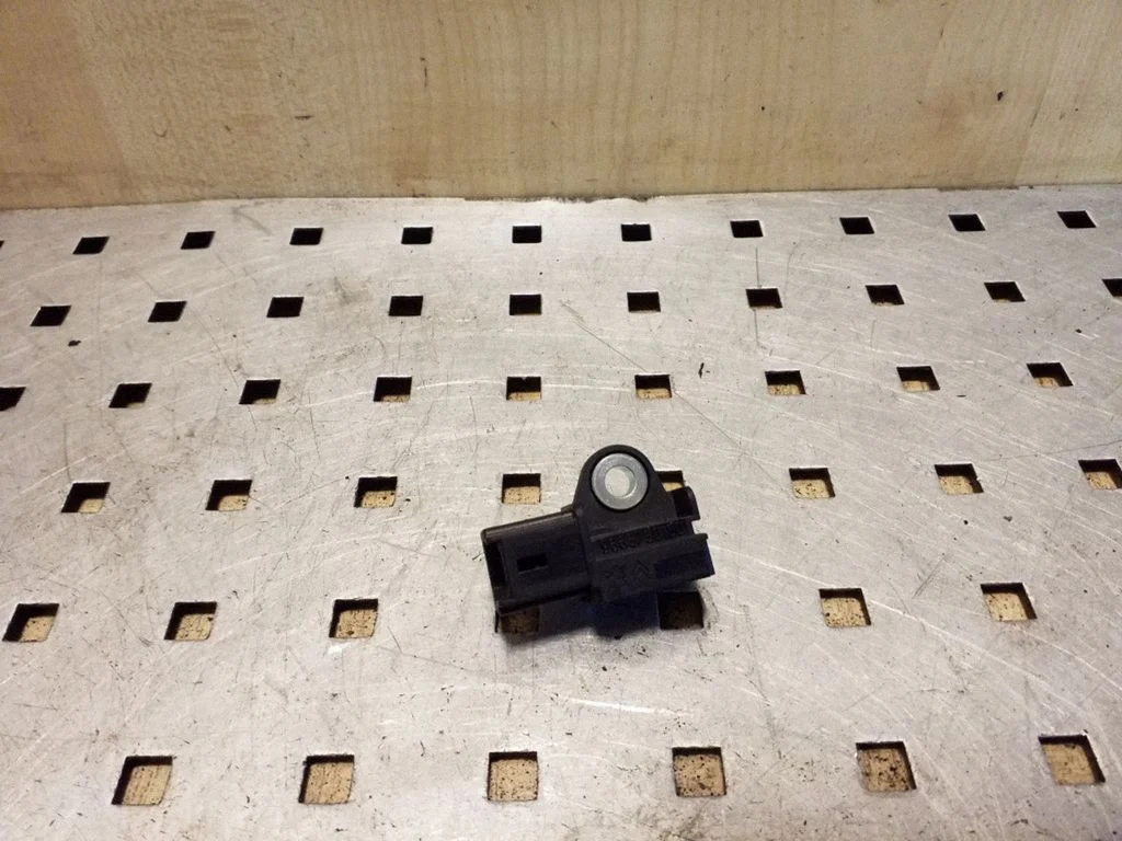 Drošības spilvenu trieciena sensors 9665730180
