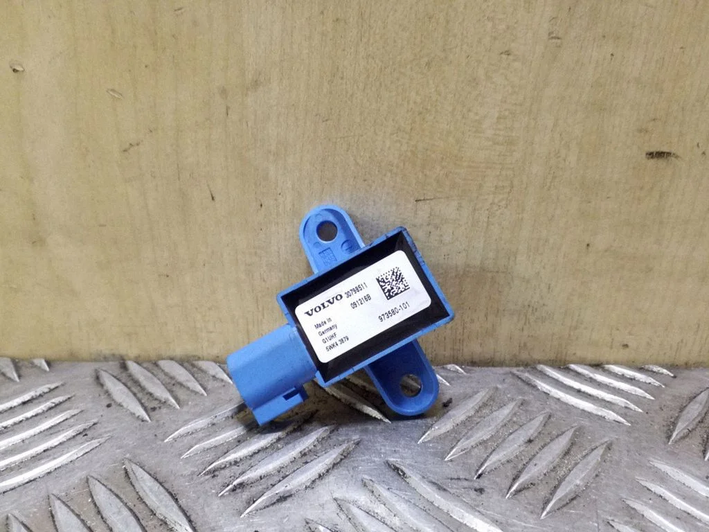 Airbag deployment crash/impact sensor 30798511