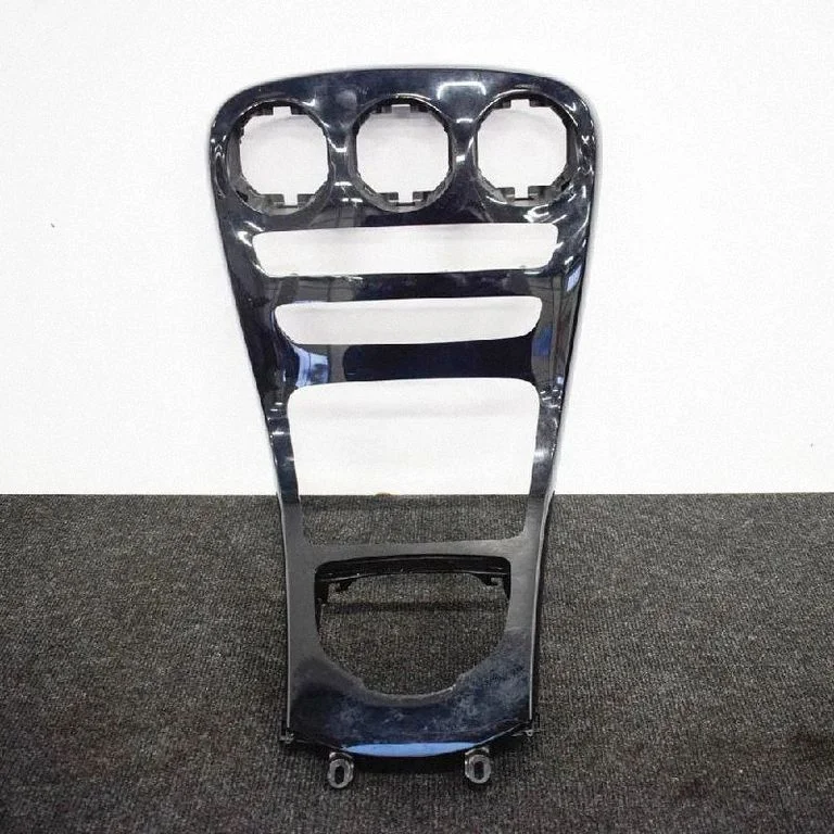 Paneļa apdare A2056805107