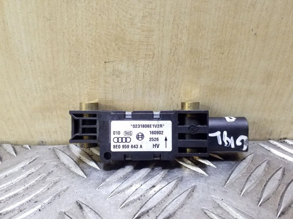 Airbag deployment crash/impact sensor 8E0959643A