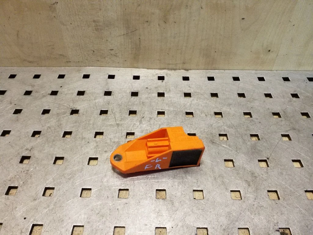 Airbag deployment crash/impact sensor 1T0909606A