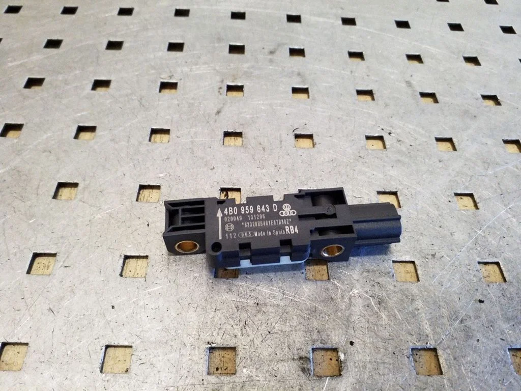 Airbag deployment crash/impact sensor 4B0959643D