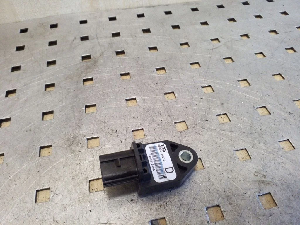 Airbag deployment crash/impact sensor 898310W010