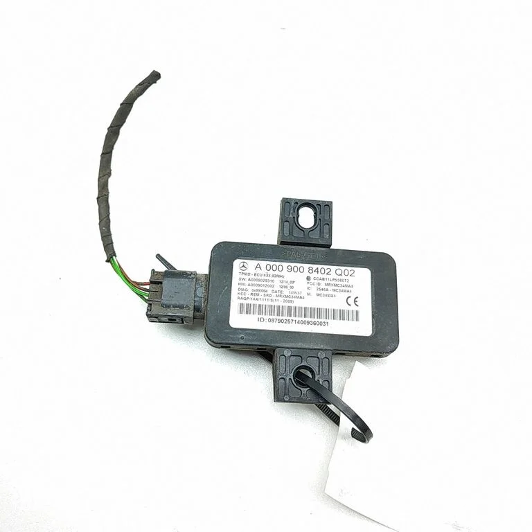 Riepu spiediena vadības bloks A0009029310