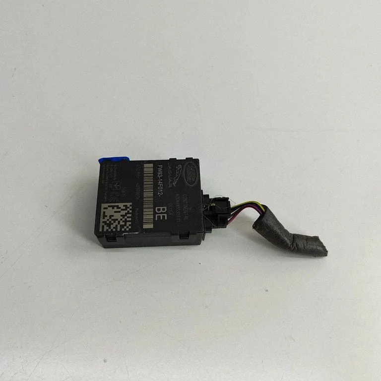 Riepu spiediena vadības bloks A2C848555303