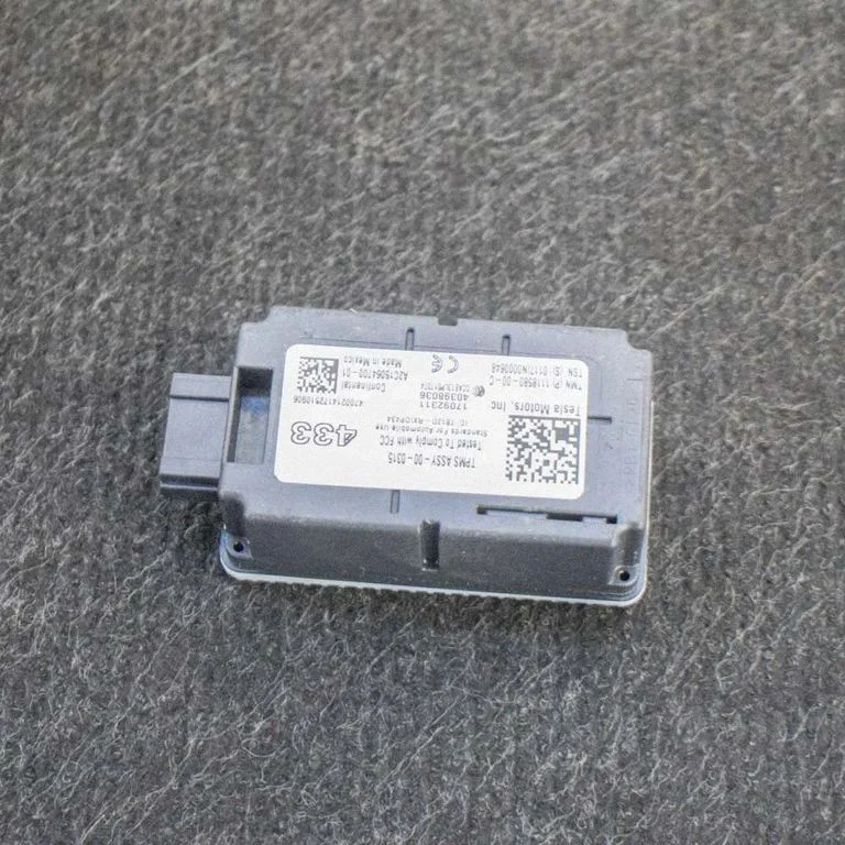 Riepu spiediena vadības bloks A2C15064700
