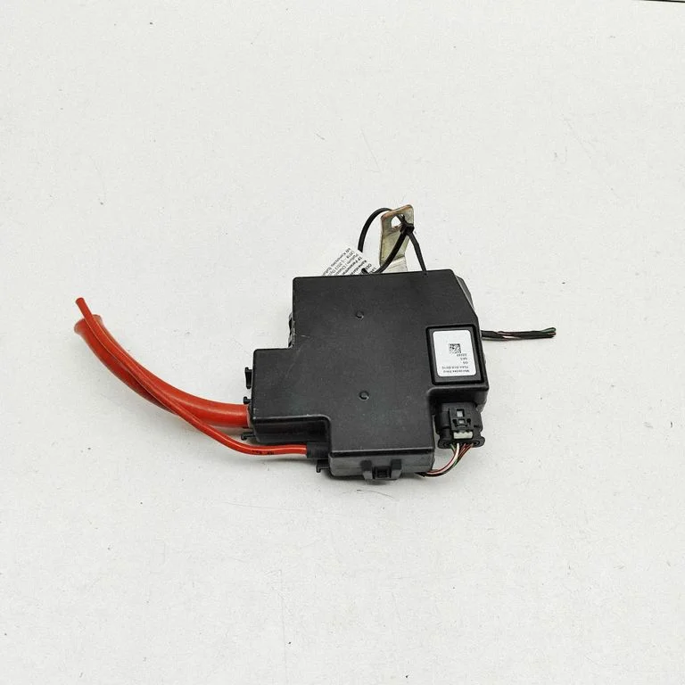 Voltage converter/converter module – Mercedes-Benz Sprinter W907 W910 (2018-)