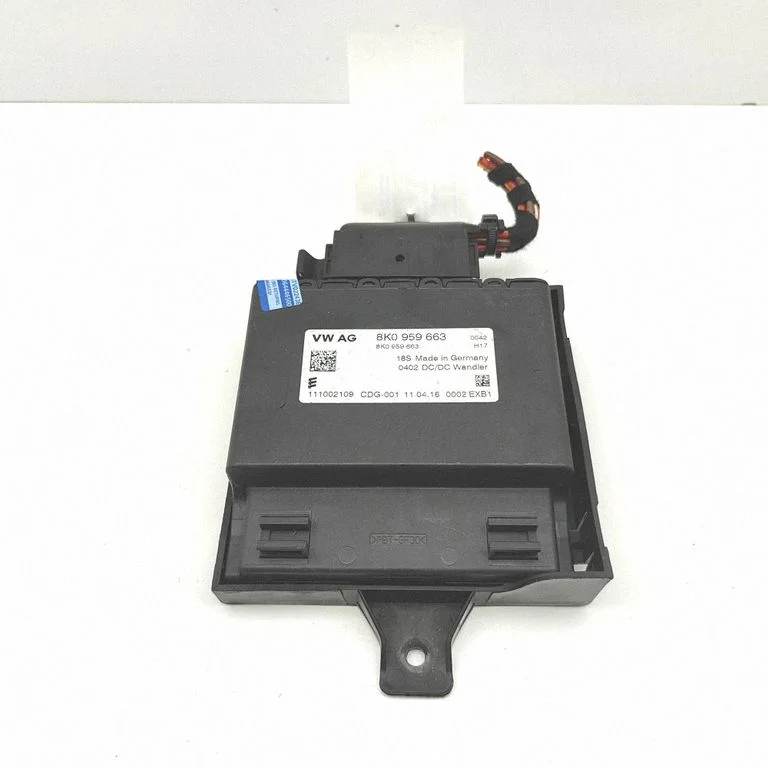 Sprieguma pārveidotājs/pārveidošanas modulis 8K0959663