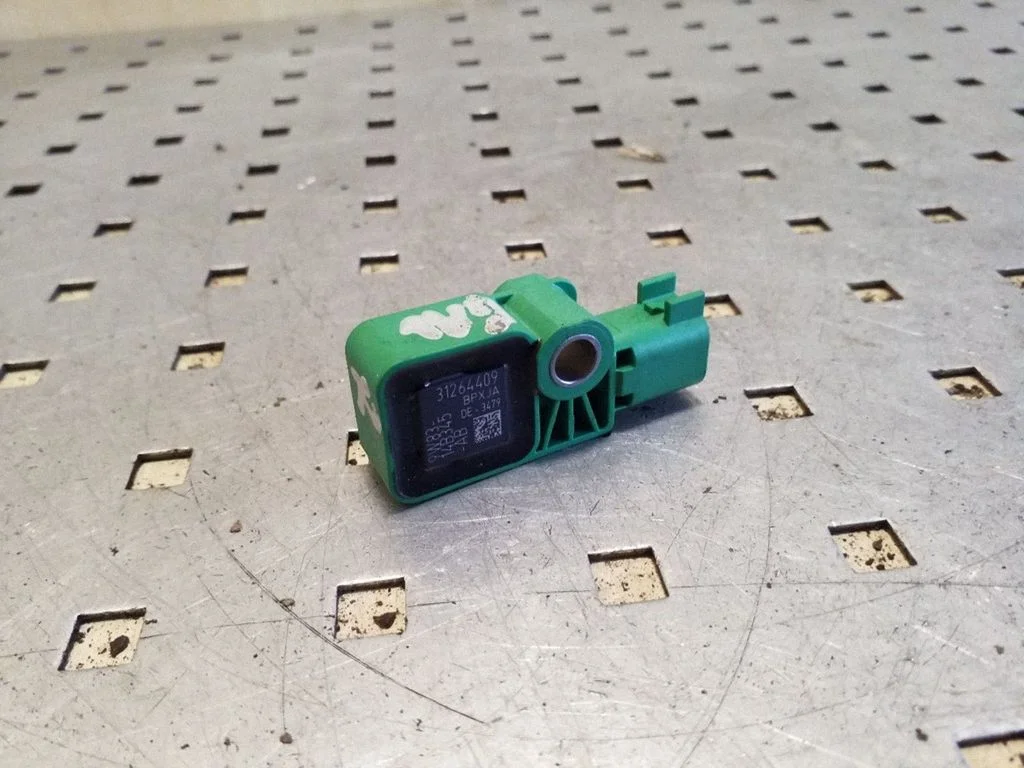 Drošības spilvenu trieciena sensors 31264409