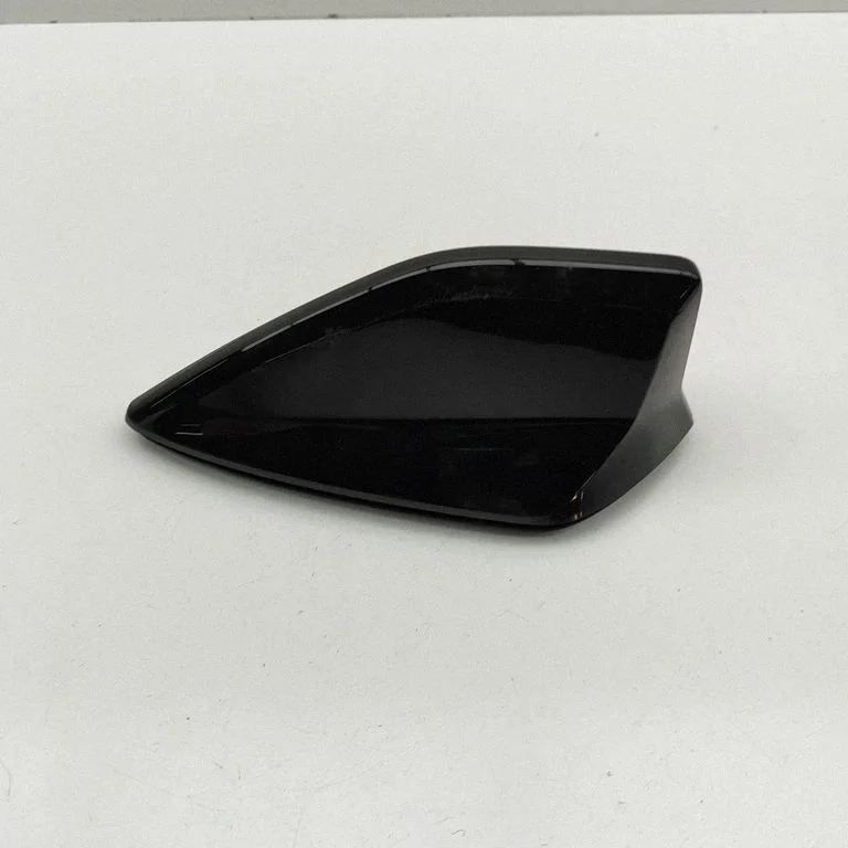 Roof (GPS) antenna cover – Peugeot 3008 III (2023-)