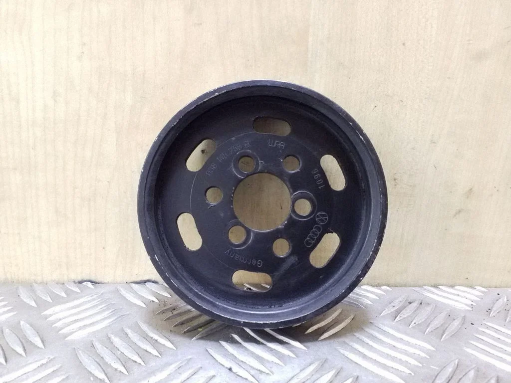 Stūres pastiprinātāja sūkņa skriemelis 038145255B