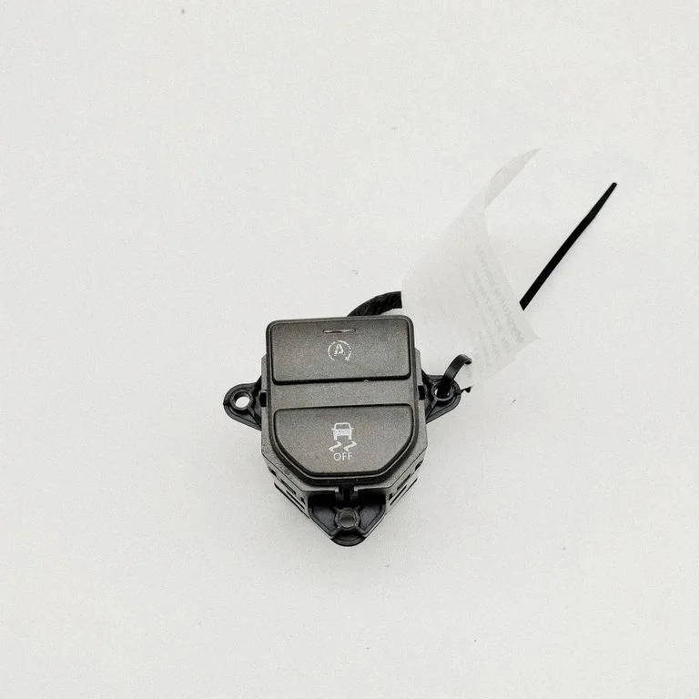 A set of switches BJ3214K147CC