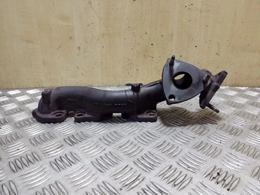 Exhaust manifold – Land Rover Range Rover Sport L494 (2013-)