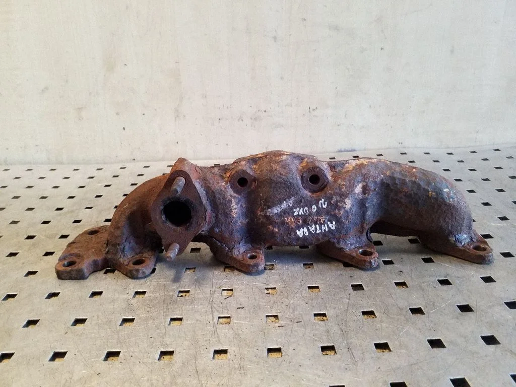 Exhaust manifold