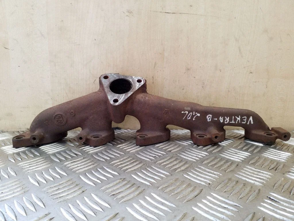 Exhaust manifold 90500926