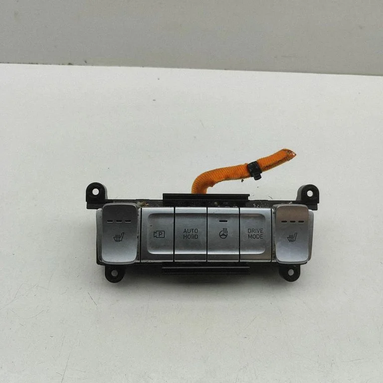 Lülitite komplekt 3Y82V51000