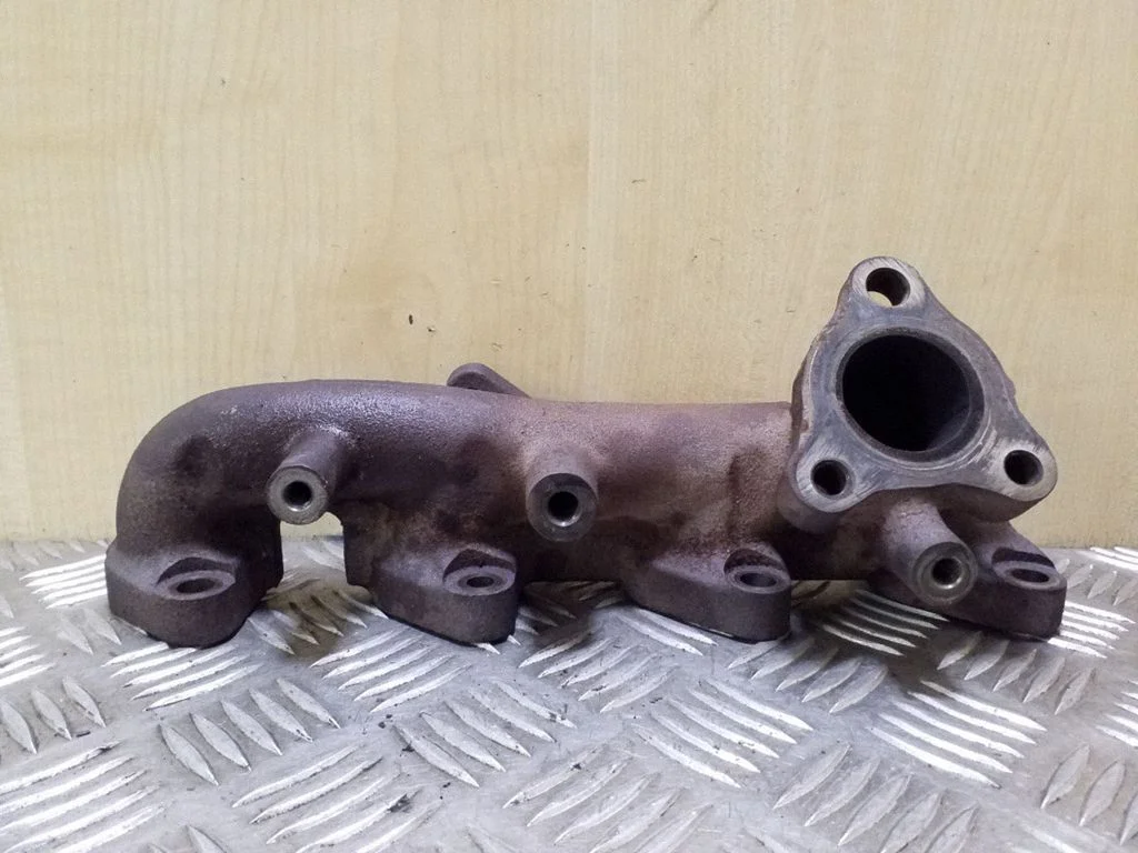 Exhaust manifold – KIA Sportage (2011-2016)