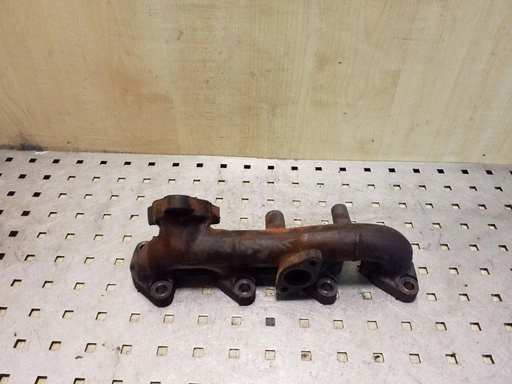 Exhaust manifold