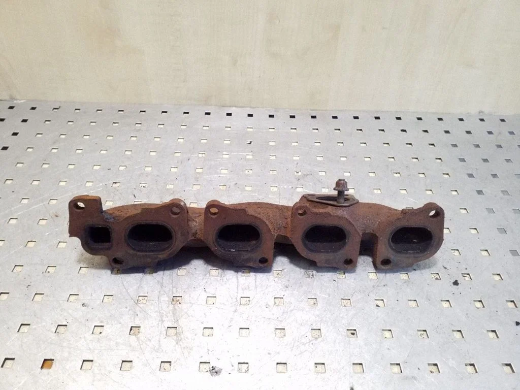 Exhaust manifold – Opel Insignia A (2008-2017)