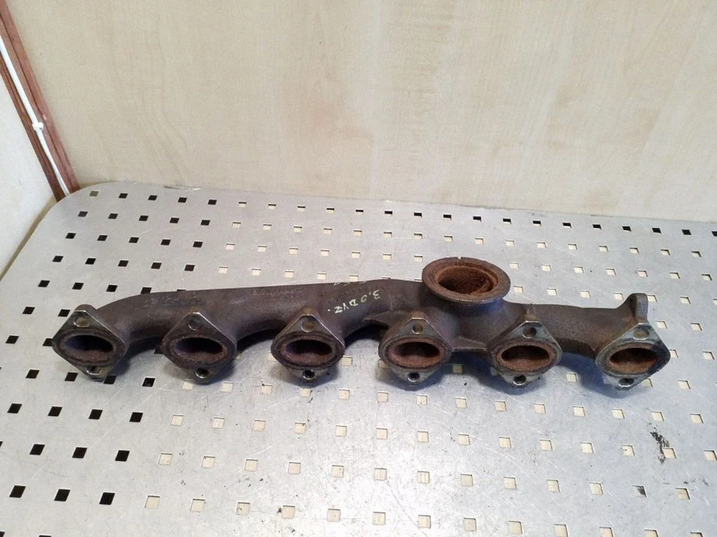 Exhaust manifold 7796886