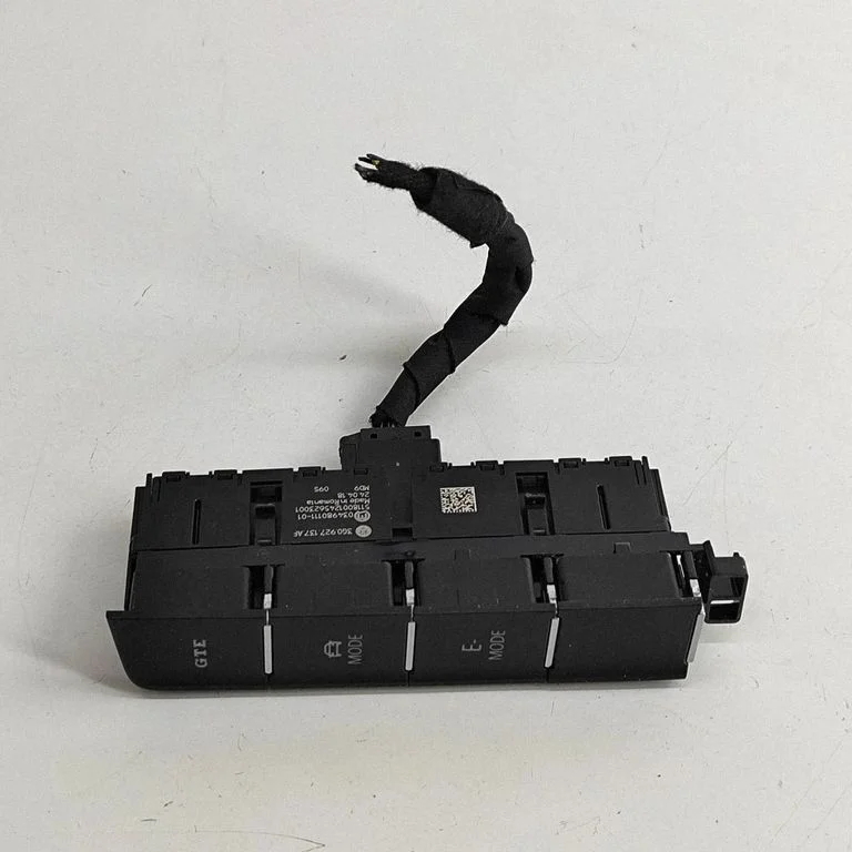 Slēdžu komplekts 3G0927137AF