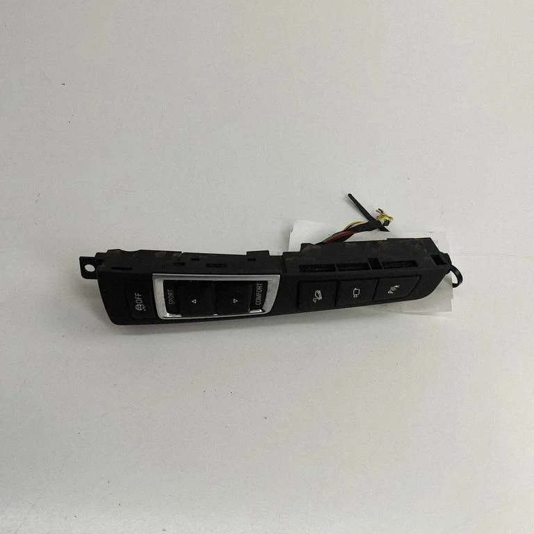 Slēdžu komplekts – BMW 6. sērija F12 F13 (2010-2018)